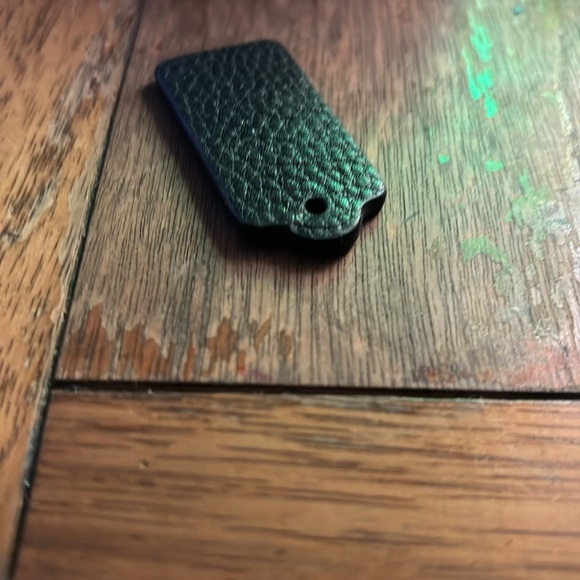 Coach Tag - Coach Accessories - Women’s Accessories - Coach Handbags - Leather - Picture 3 of 4